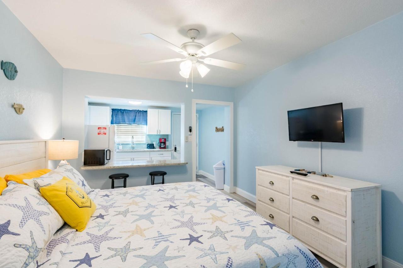 Upham Beach Inn St. Pete Beach Εξωτερικό φωτογραφία