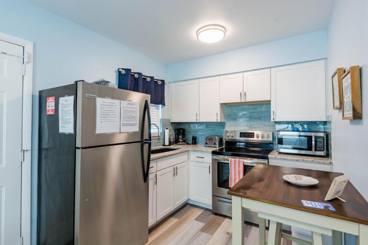 Upham Beach Inn St. Pete Beach Εξωτερικό φωτογραφία