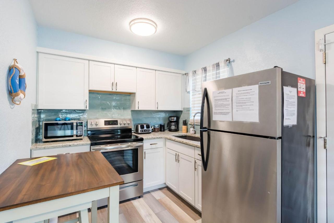 Upham Beach Inn St. Pete Beach Εξωτερικό φωτογραφία