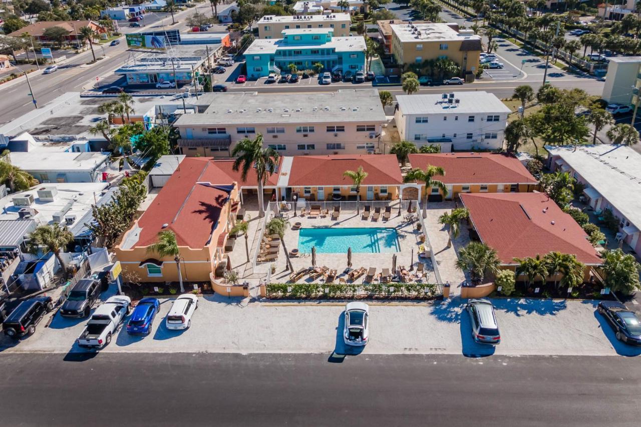 Upham Beach Inn St. Pete Beach Εξωτερικό φωτογραφία