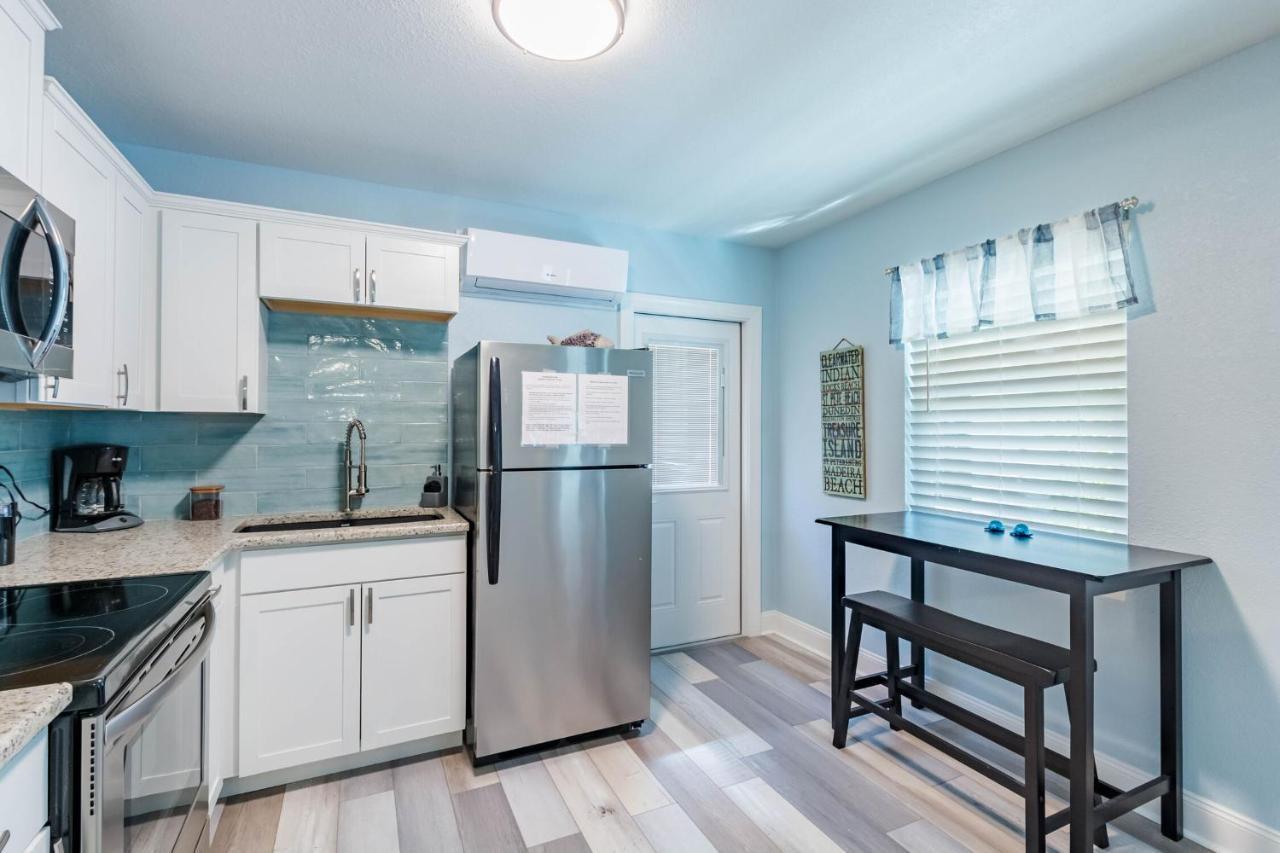 Upham Beach Inn St. Pete Beach Εξωτερικό φωτογραφία